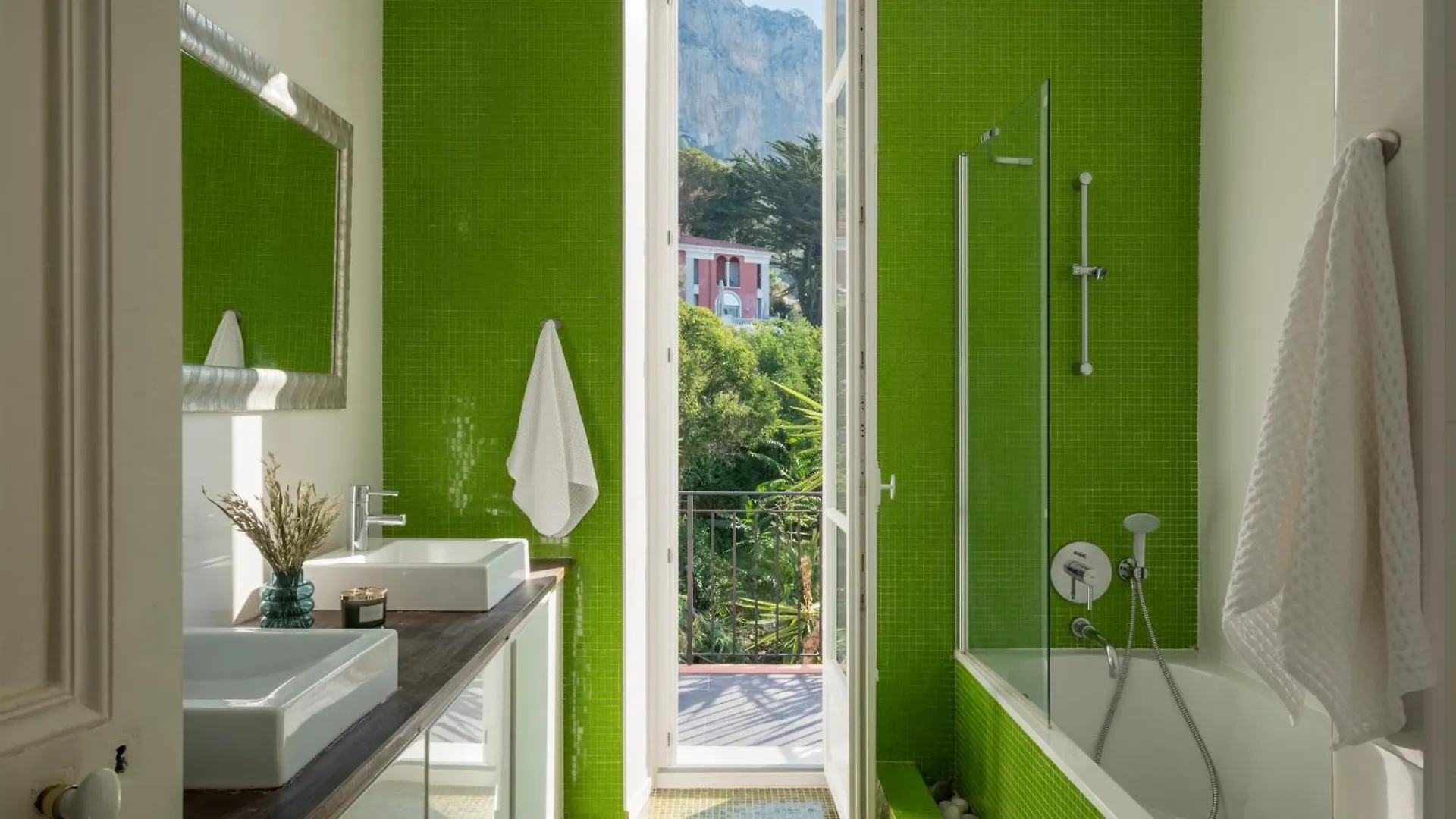 Villa Fantaisie Menton 0*,  France