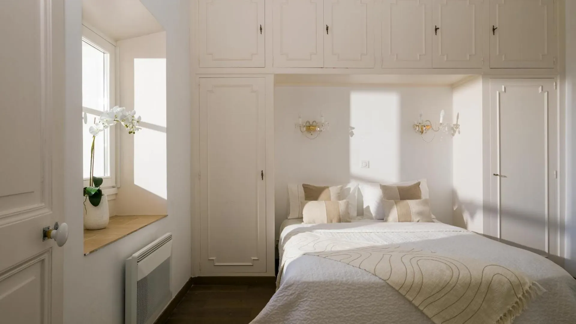 Villa Fantaisie Menton 0*,  France